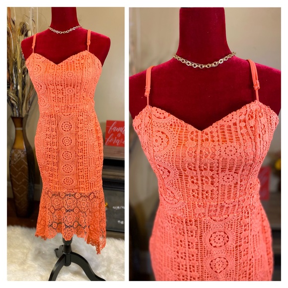 ✨Spring Vibes Dress✨ - Picture 1 of 2